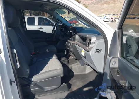 2022 Ford F-150 Xl z USA, uszkodzony, nr VIN 1FTEX1CB1NKE05445